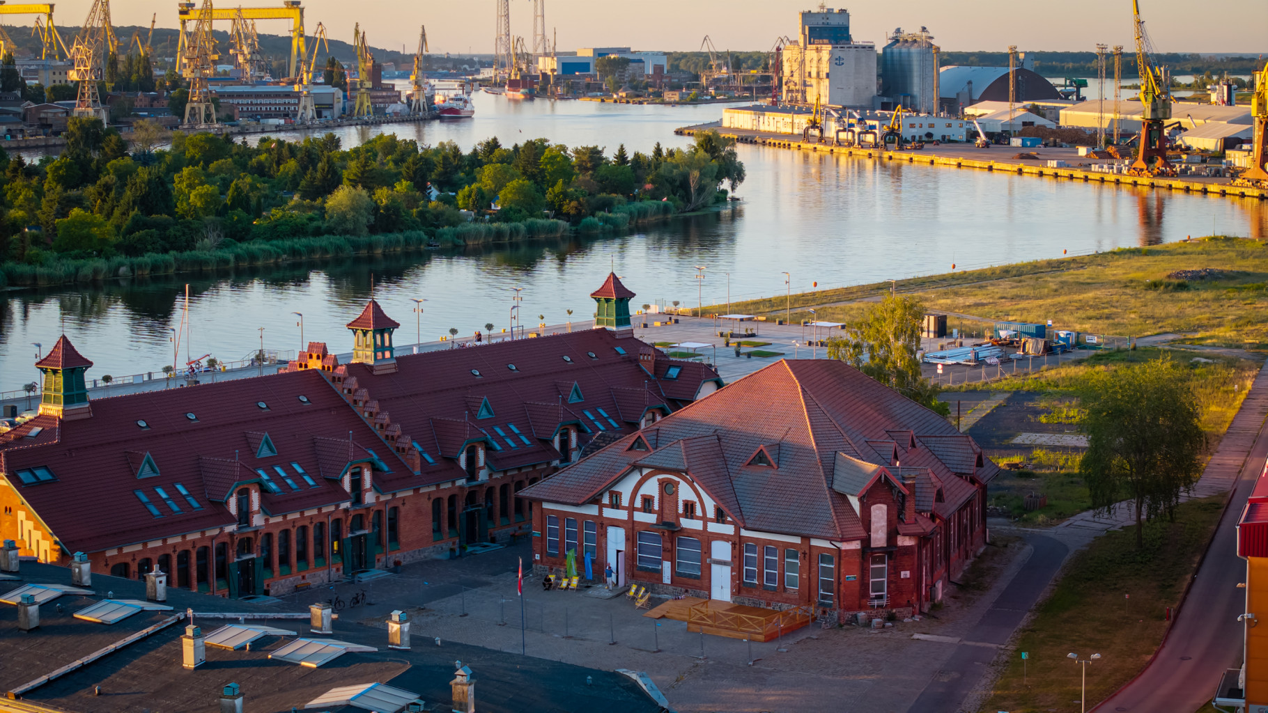 Szczecin-GDS-Forum-impact-Day-2026-floating-garded-gdsindex Szczecin-GDS-Forum-impact-Day-2026-floating-garded-gdsindex.jpg