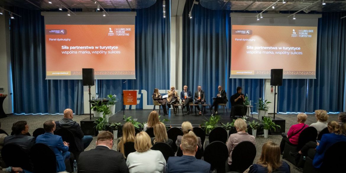 v-forum-turystyka-lubelskie-naleczow.jpg v-forum-turystyka-lubelskie-naleczow.jpg