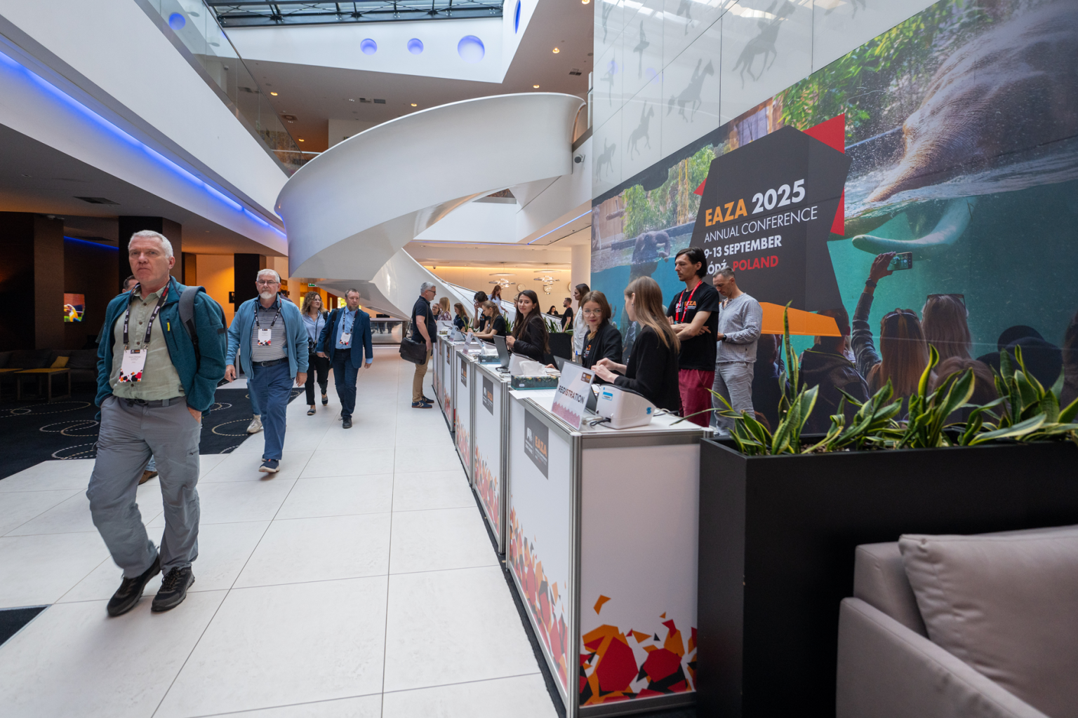 2025.09.10 zoo eaza konferencja hilton 006.png