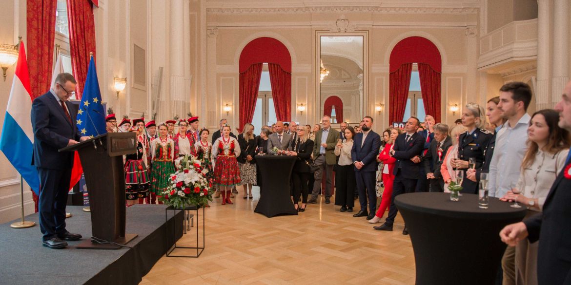 Maj obfituje w działania promocyjne na rynku Beneluksu
