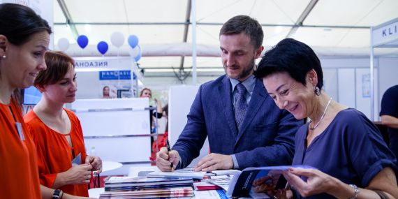 Polskie stoisko na targach w Kaliningradzie