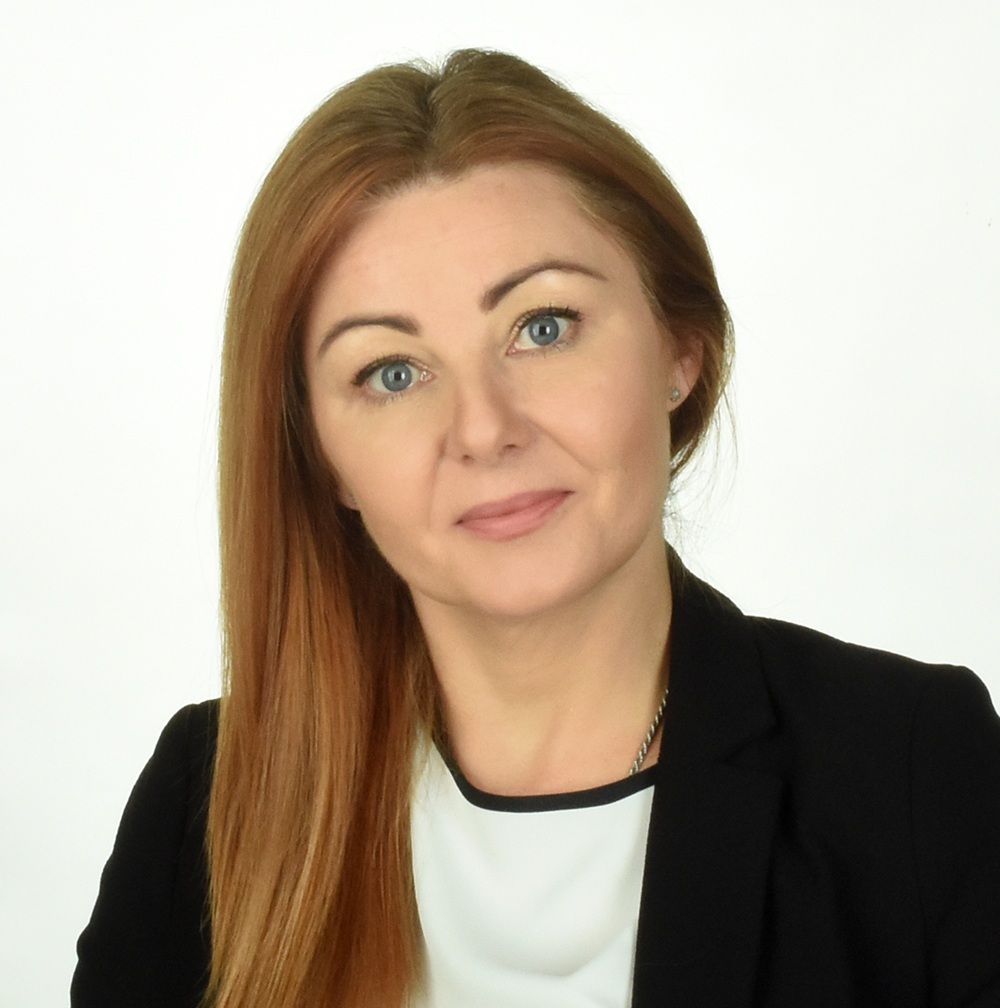 dr hab. Elżbieta Maj