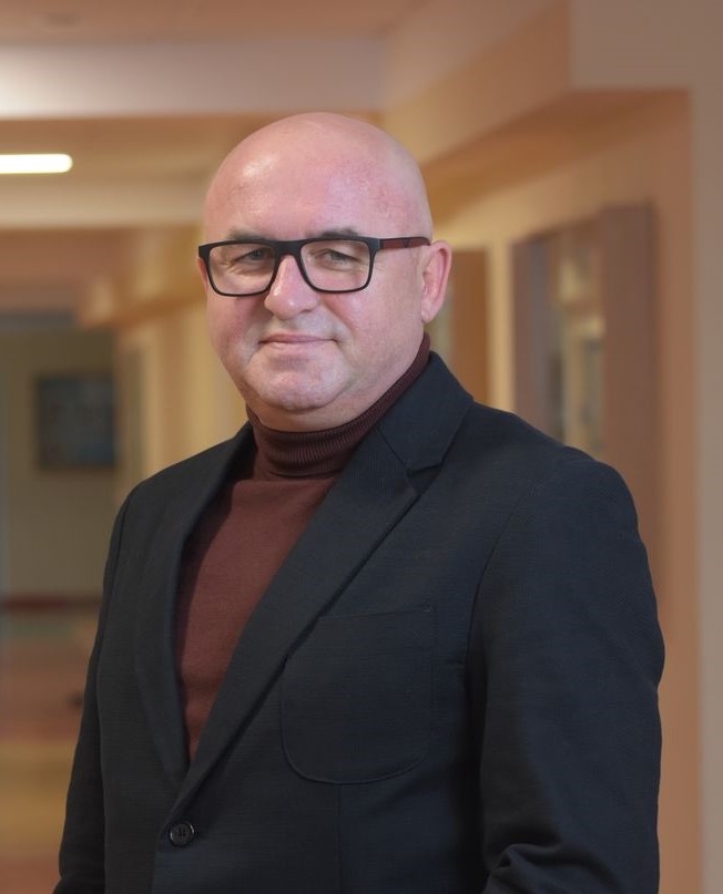 dr Jarosław Lichacy