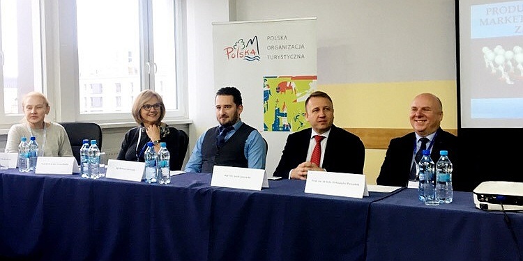 konferencja.jpg