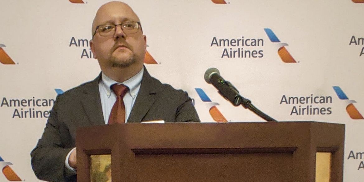 wolosz-americanairlines.jpg