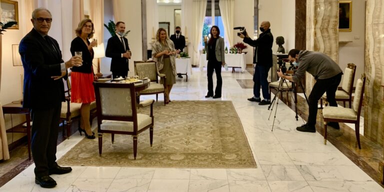 Aperitif w Ambasadzie