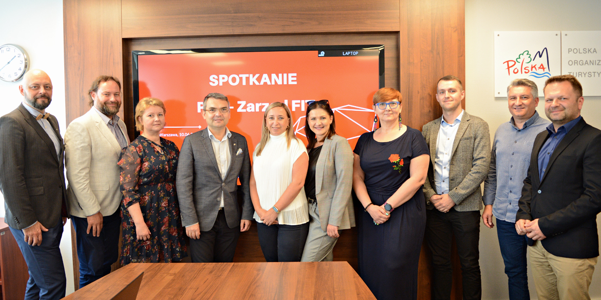 ZarzadFIT_10.06.22.jpg