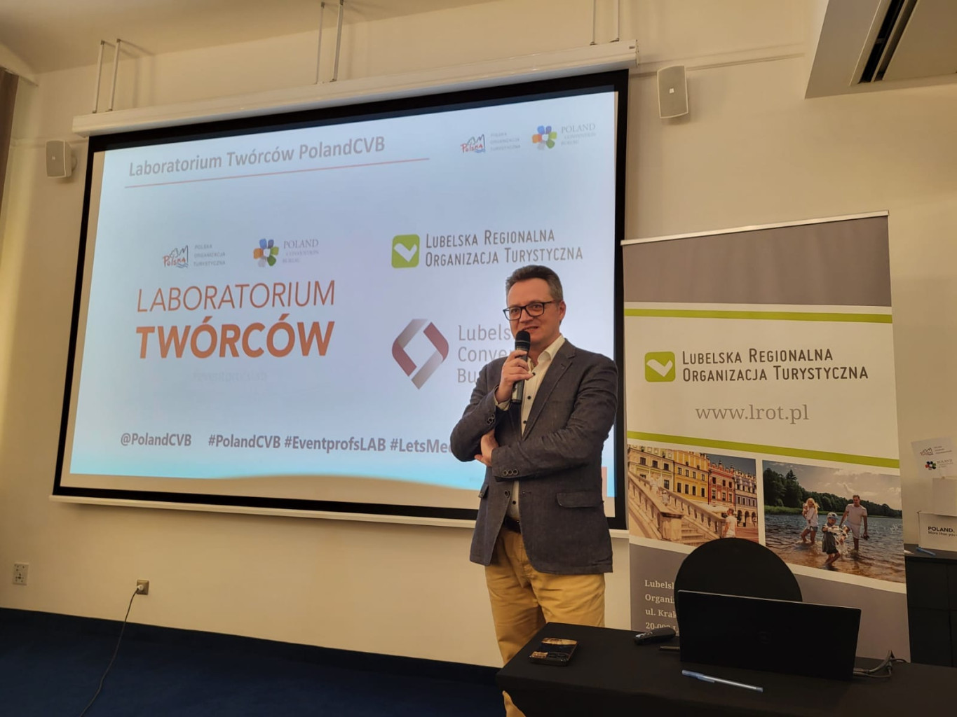 laboratorium-tworcow-lublin-szkolenia-warsztaty-marketing-przemysl-spotkan-MICE-branza-jaroslaw-marciuk.jpg laboratorium-tworcow-lublin-szkolenia-warsztaty-marketing-przemysl-spotkan-MICE-branza-jaroslaw-marciuk.jpg