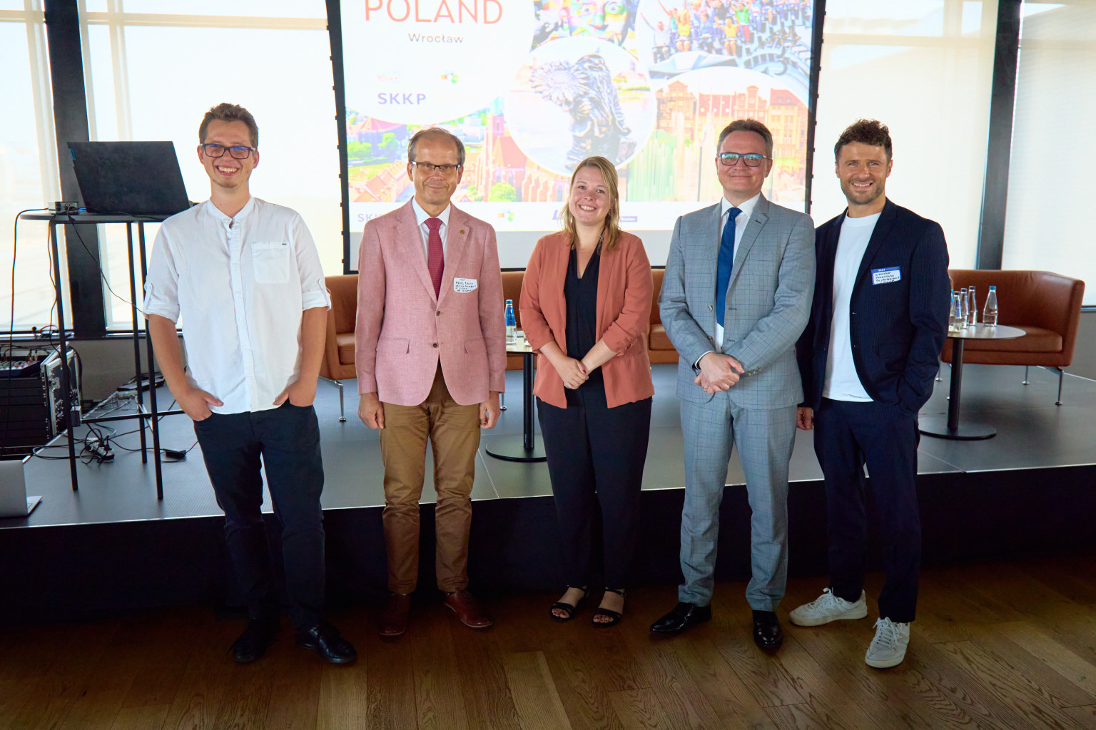 SPOTLIGHT-ON-POLAND-panelists-polandcvb.jpg SPOTLIGHT-ON-POLAND-panelists-polandcvb.jpg