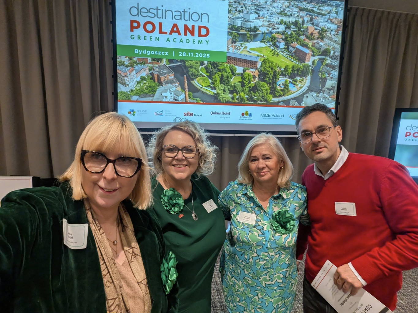 01-destination-poland-green-academy-bydgoszcz.jpg 01-destination-poland-green-academy-bydgoszcz.jpg