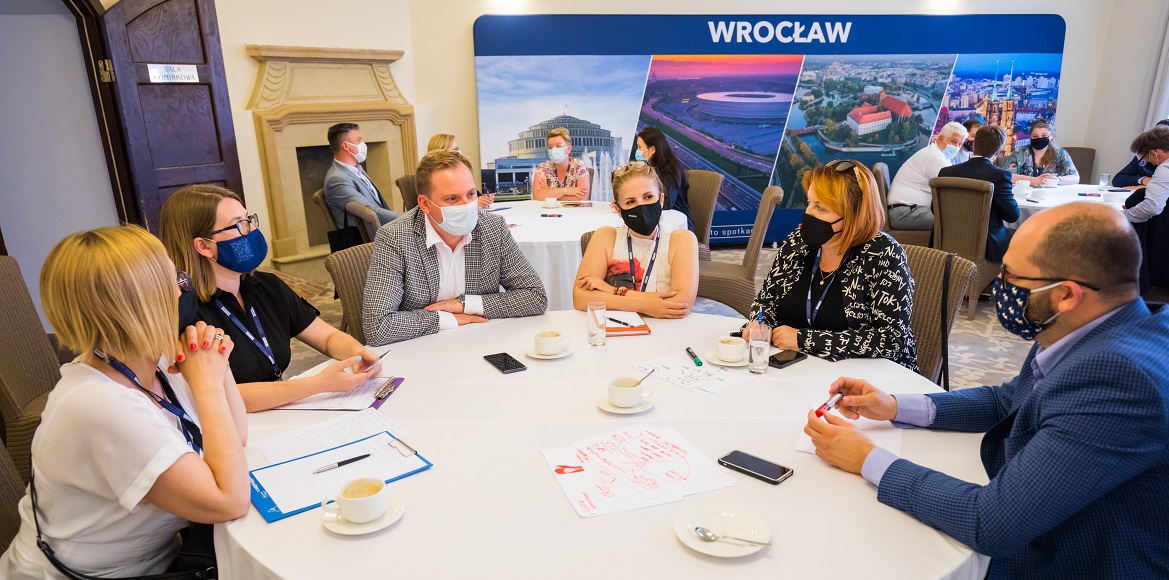 Samorządy we Wroc_1170.jpg