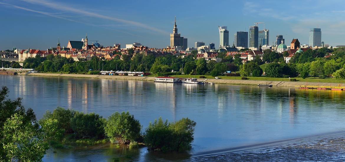 warszawa większe.jpg