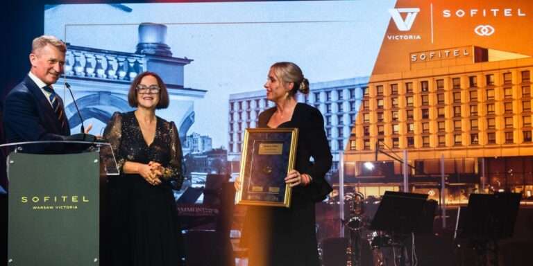 nagroda-bursztynowy-splendor-jubileusz-hotelu-sofitel-victoria-warsaw